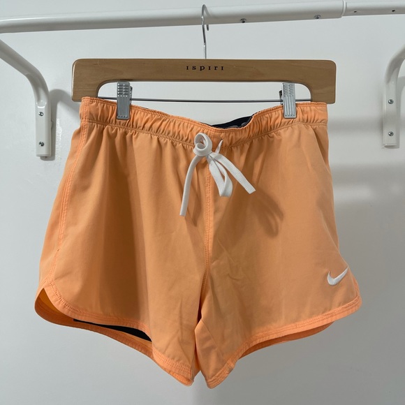 NIKE Dri-Fit Shorts - Picture 1 of 2